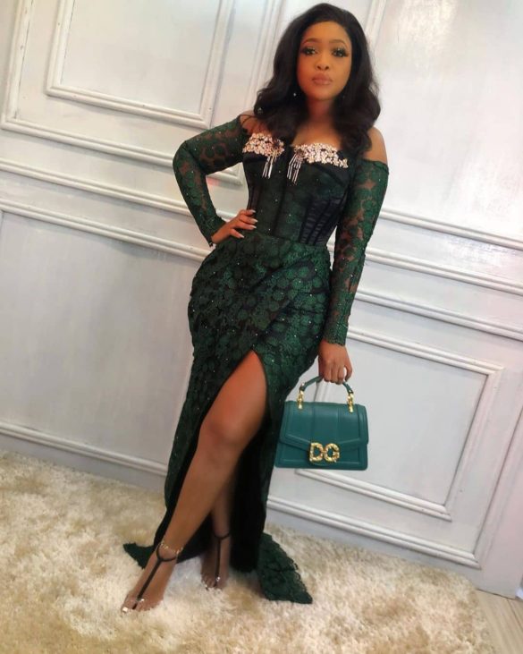 Stunning Dark Green Asoebi Lace Styles | Zaineey's Blog