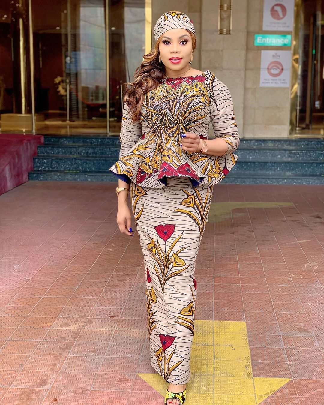 Ankara Skirt and Blouse: Latest and Stunning Ankara Skirt and Blouse ...