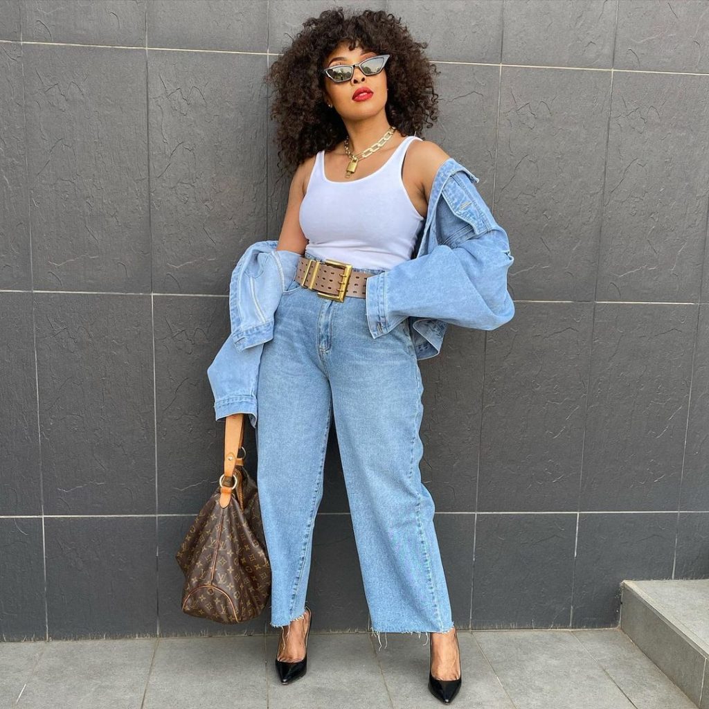 Latest, Gorgeous and Classic outfits to Wear with Jeans | Zaineey's Blog