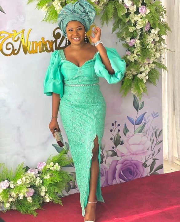 Gorgeous, Stylish, and Stunning Asoebi Dresses with statement sleeves ...