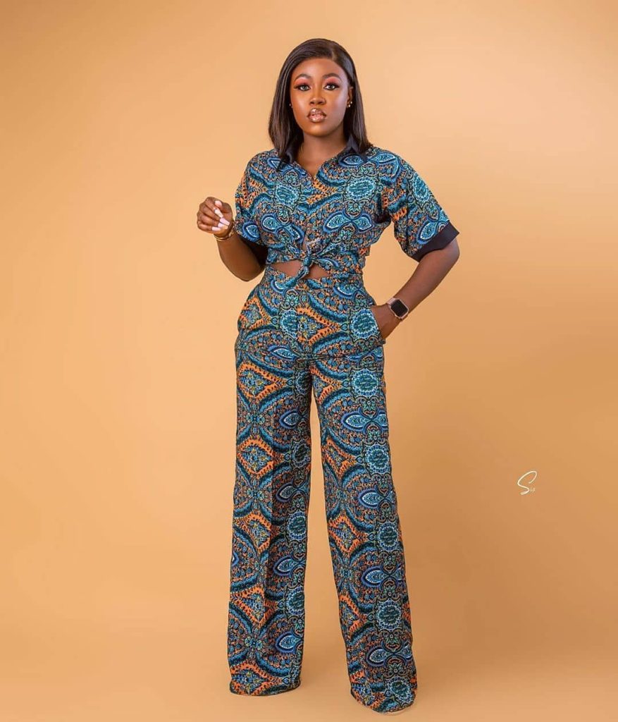 Unique and Trendy Ankara Pants for Fashionistas 2021