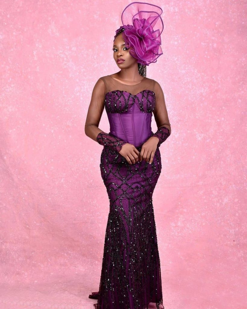 Stunning and Beautiful African Dresses: 2021 Aso-Ebi Styles // African fashion