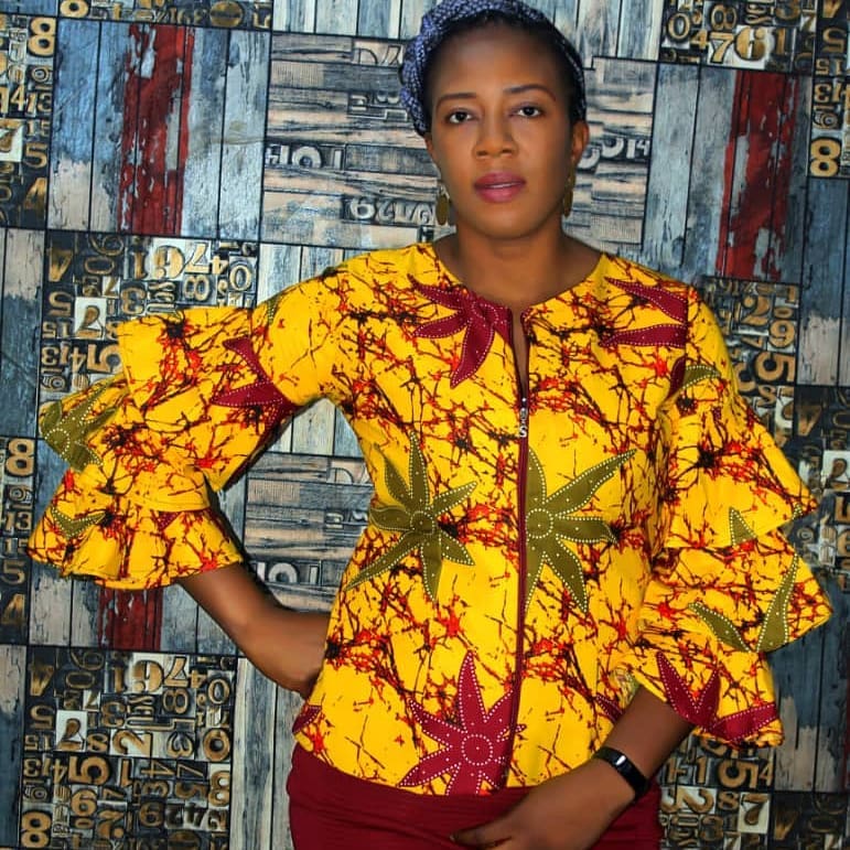 Lovely African Top/Blouse for Women-Sweet-looking Ankara Top/Blouse styles you should try in 2021.