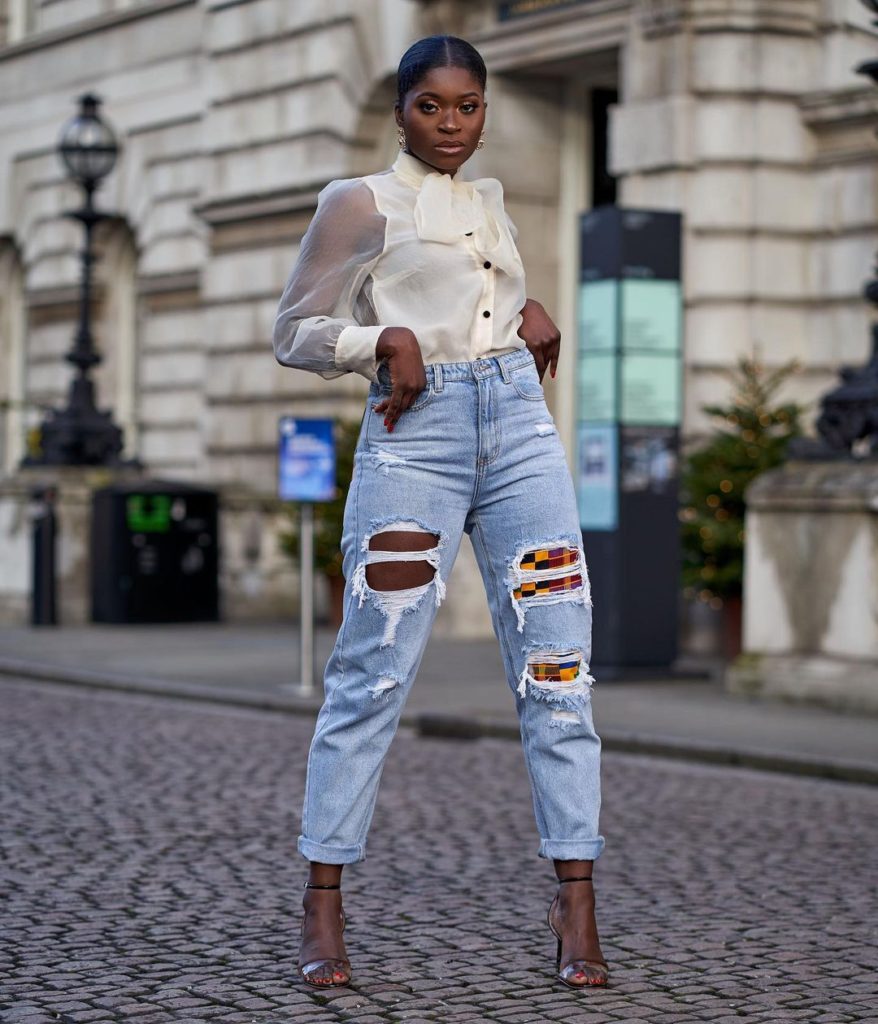 Classic Ways to style your Jeans to slay effortlessly
