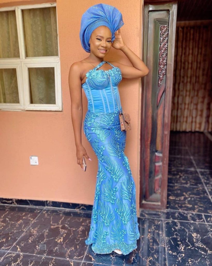 Take a Look at Nice and Decent Styles for Your Aso-Ebi Fabric