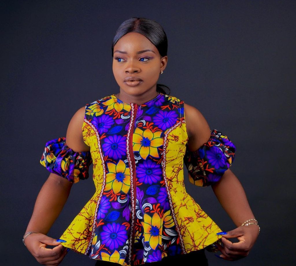 Look Chic with these Ankara Top Styles | Zaineey's Blog