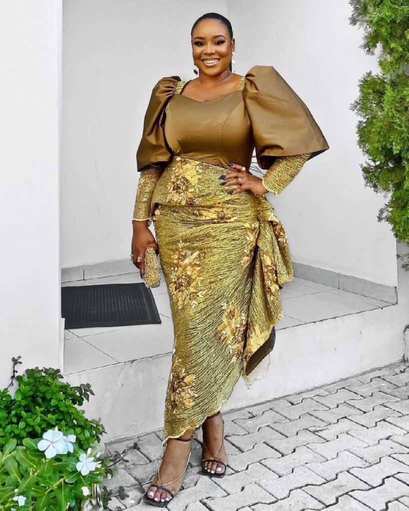 Trendy and Stylish Aso-Ebi Styles For You, Check them out!