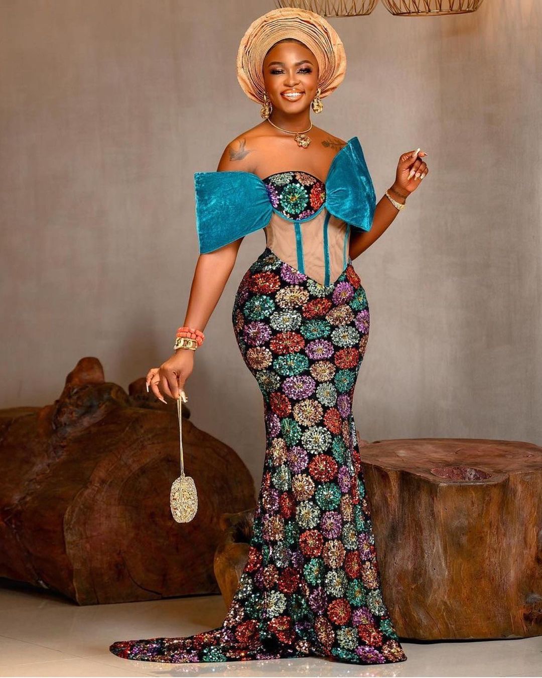 Stunning, Elegant, and Beautiful Aso-Ebi Styles 2021 | Zaineey's Blog