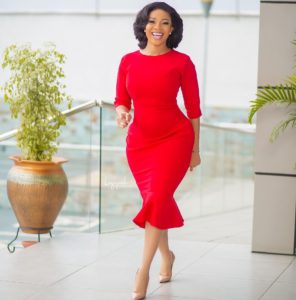 Best Corporate Gown Styles for Nigerian Ladies | Zaineey's Blog